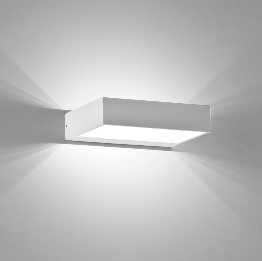 Spot LED Wandleuchte von Isy Luce