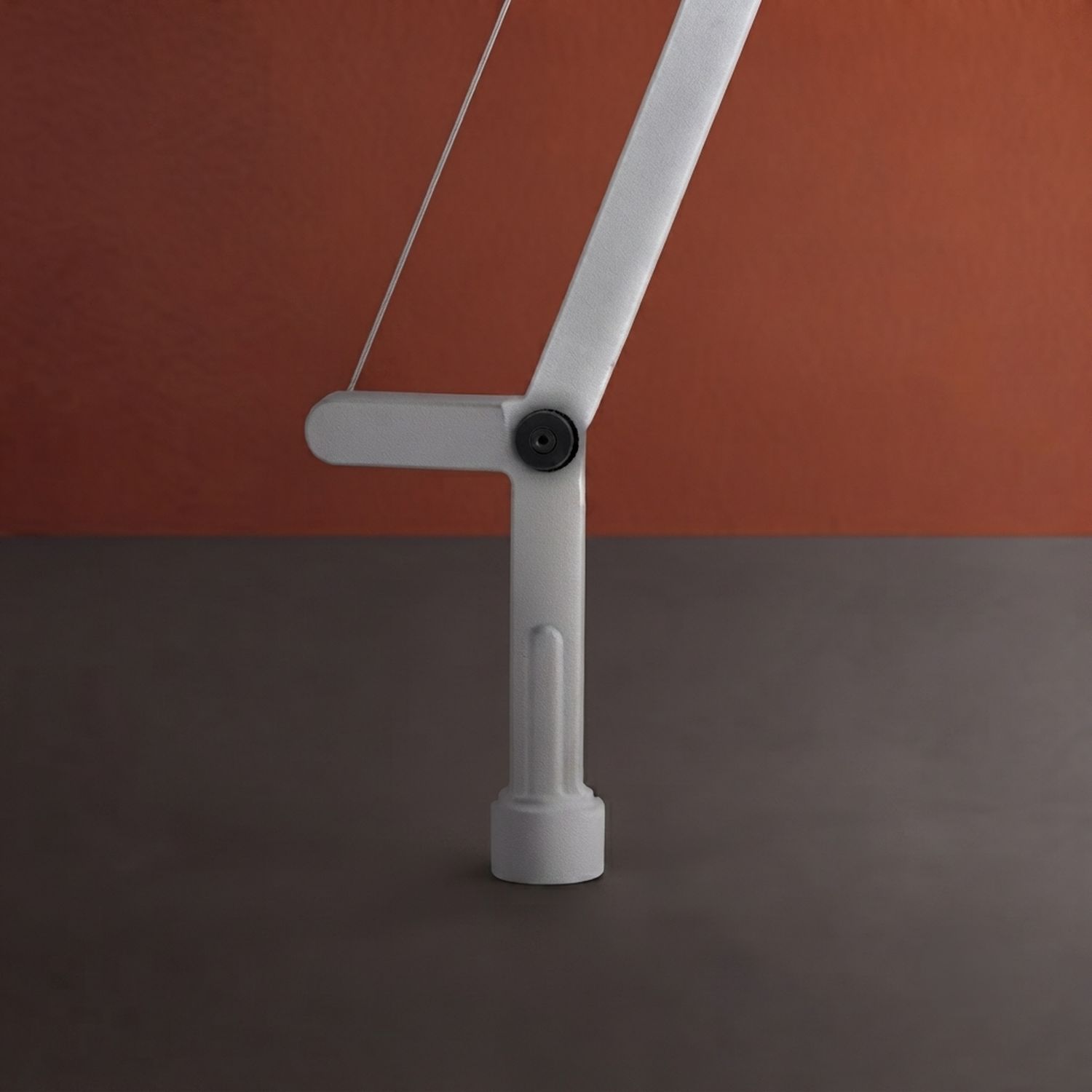 Fixe Tischmontage für DEMETRA von Artemide