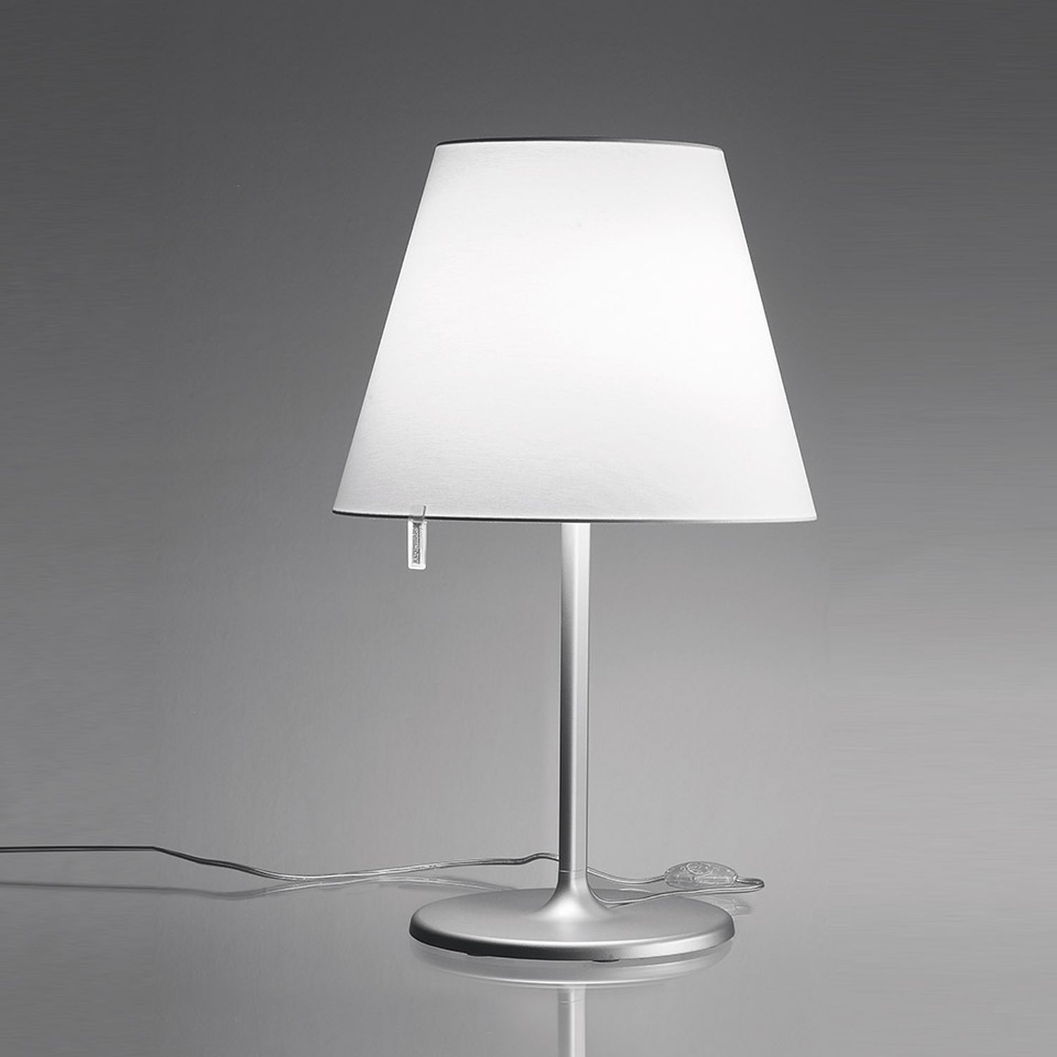Melampo Tavolo Tischleuchte von Artemide