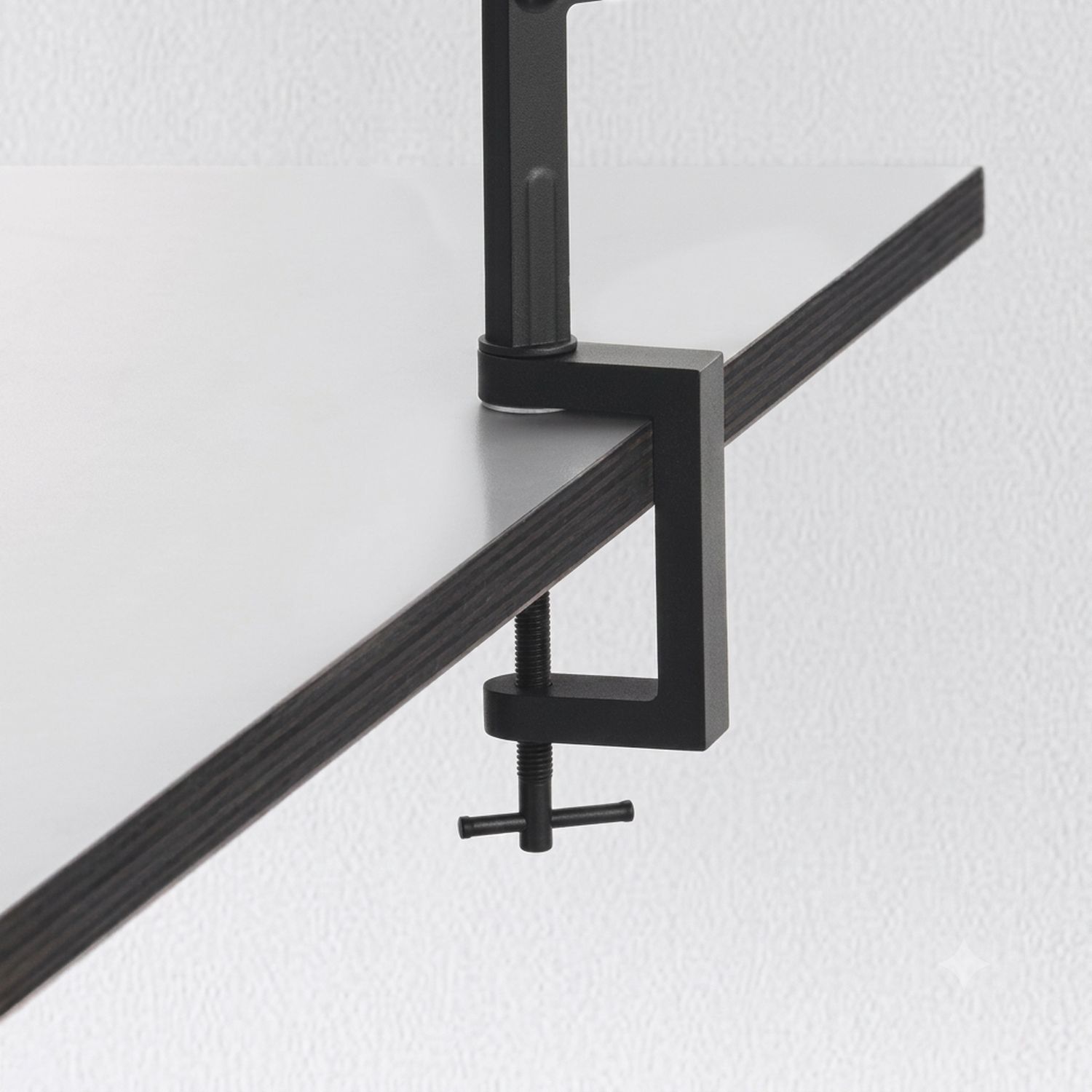 Tischklemme für DEMETRA von Artemide