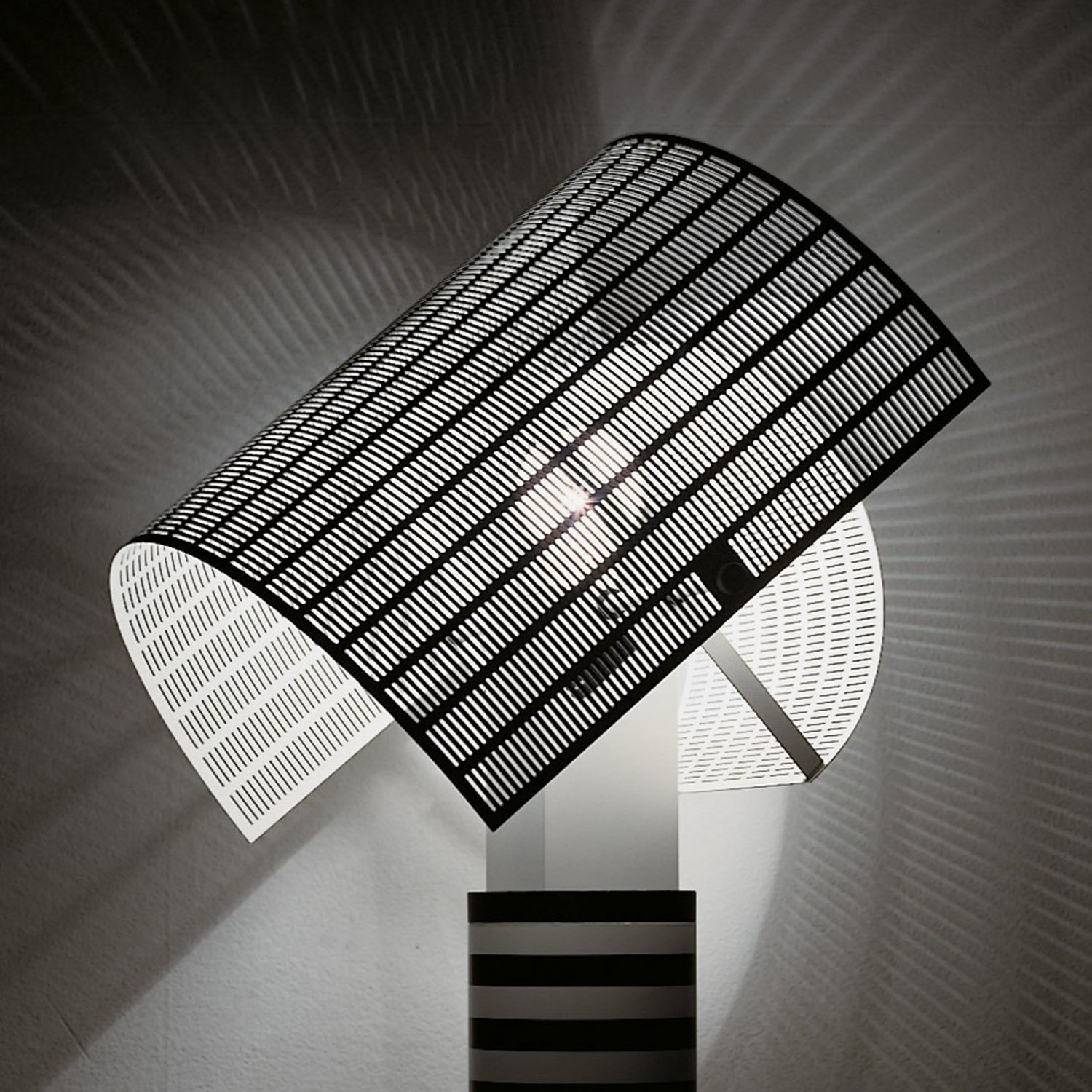 Halogentischleuchte SHOGUN von Artemide
