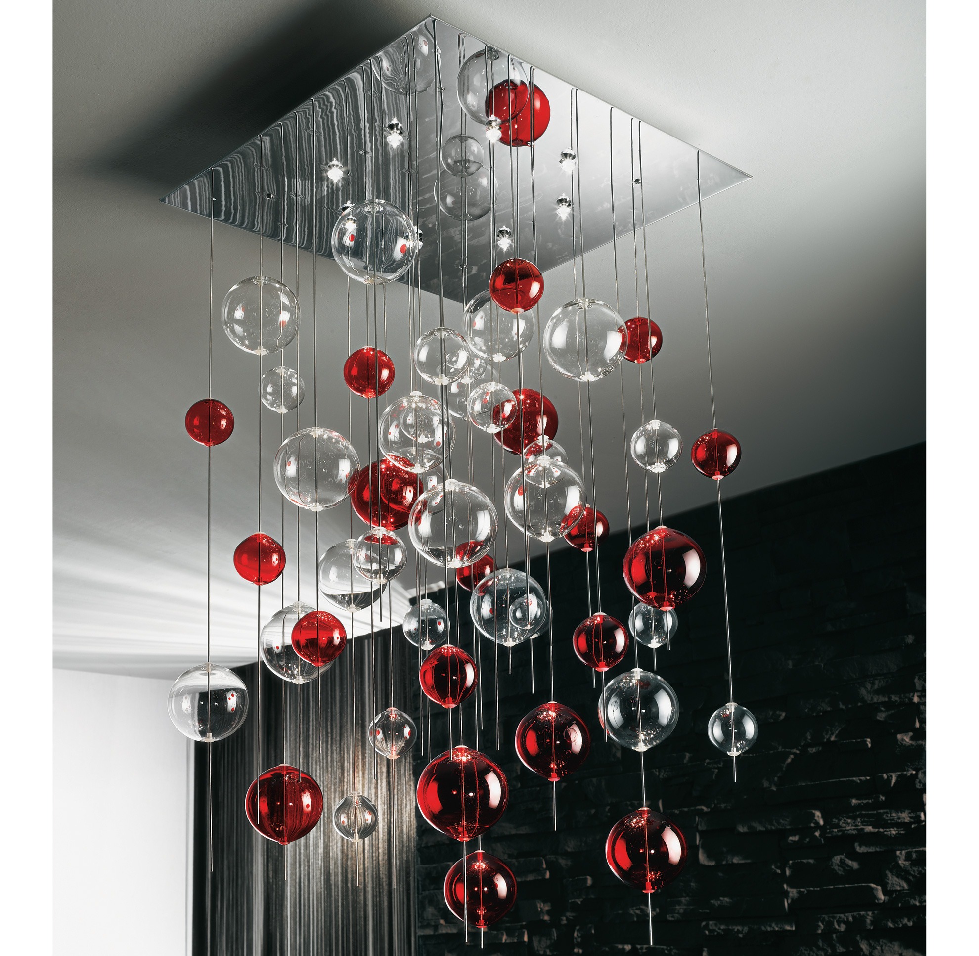Niagara crystal by Sil Lux