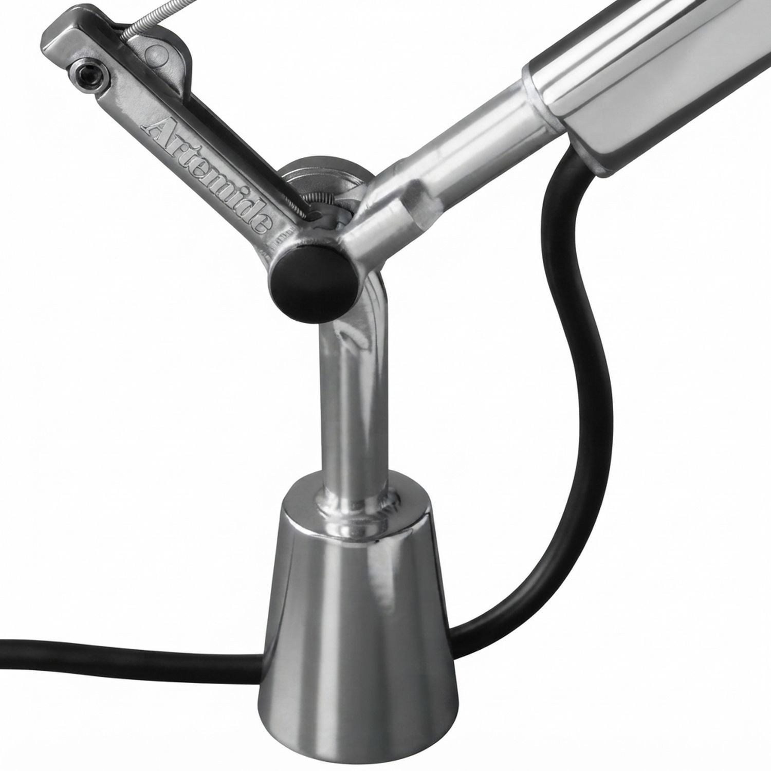 Tolomeo fixe Tischmontage von Artemide