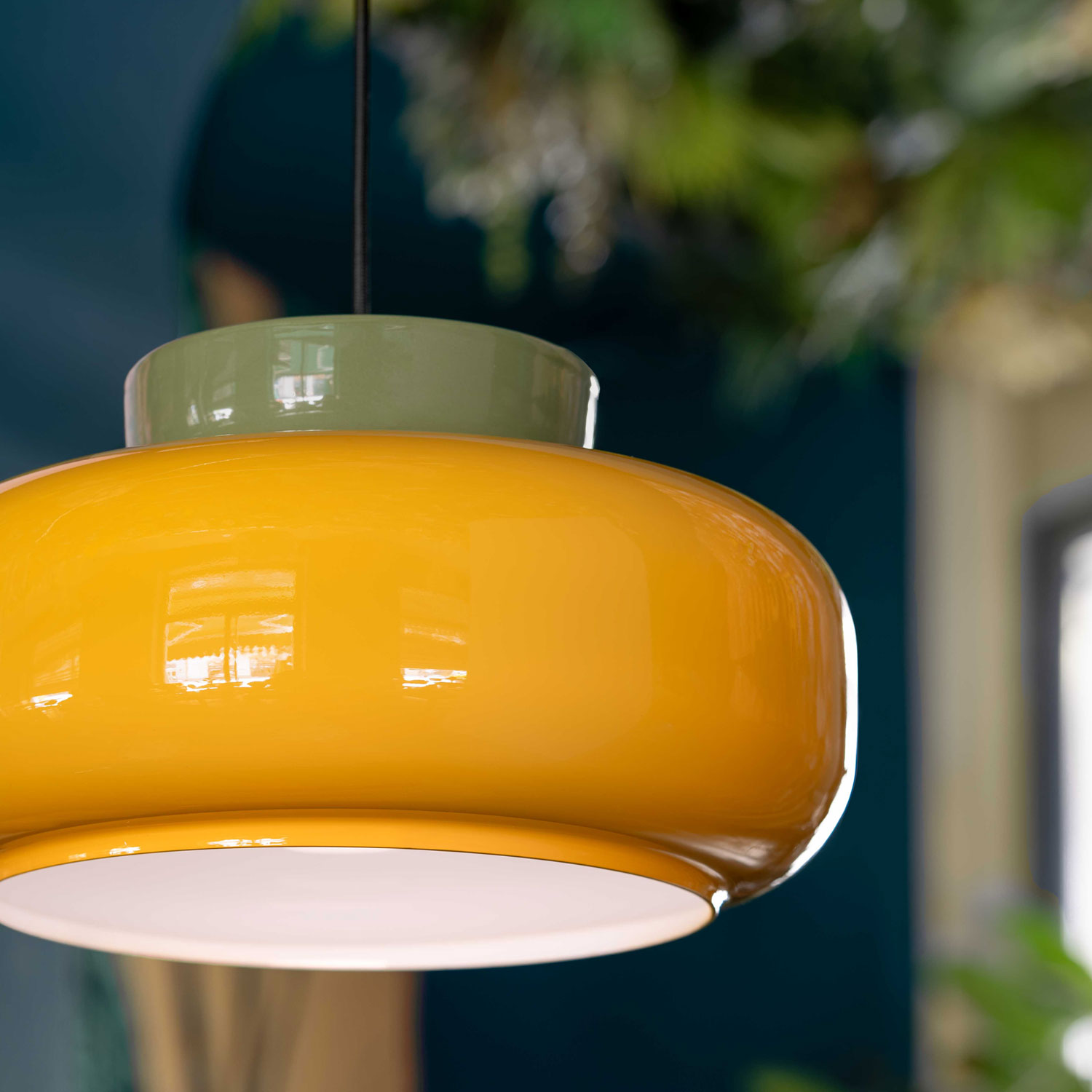 Maracanà glass suspension lamp by Ferroluce