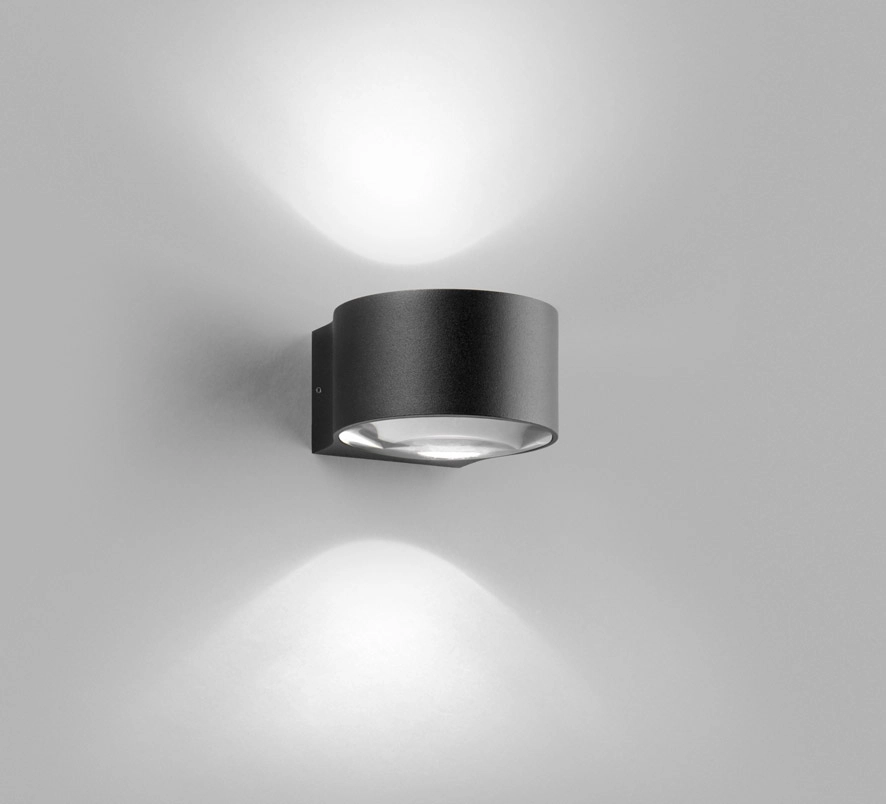 Orbit mini LED Wandlampe von Light Point