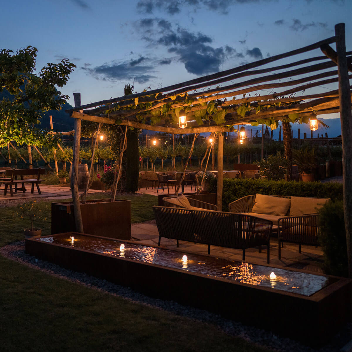 NOVECENTO Sistema Wandbefestigung von Toscot