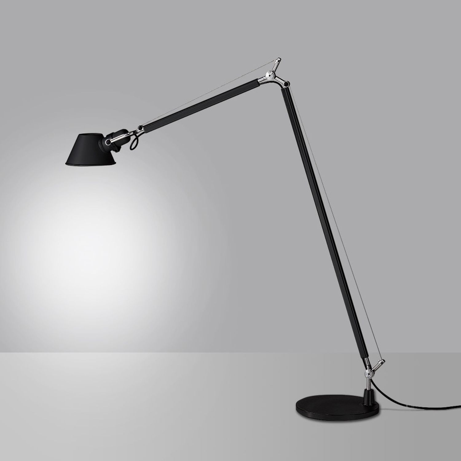 Bekannte Designerleuchte TOLOMEO READING von Artemide
