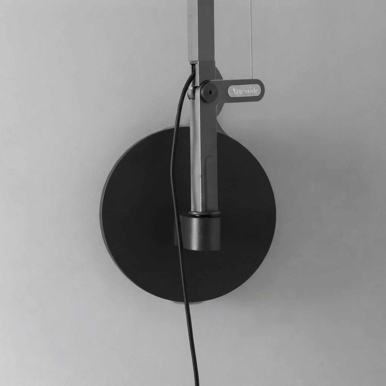 Wandmontage für DEMETRA von Artemide