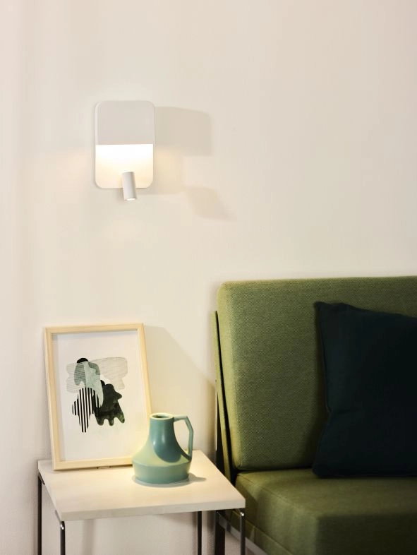 LU 79200/08/31 Lucide BOXER - Wall light - LED - 1x10W 3000K - With USB charging point - White