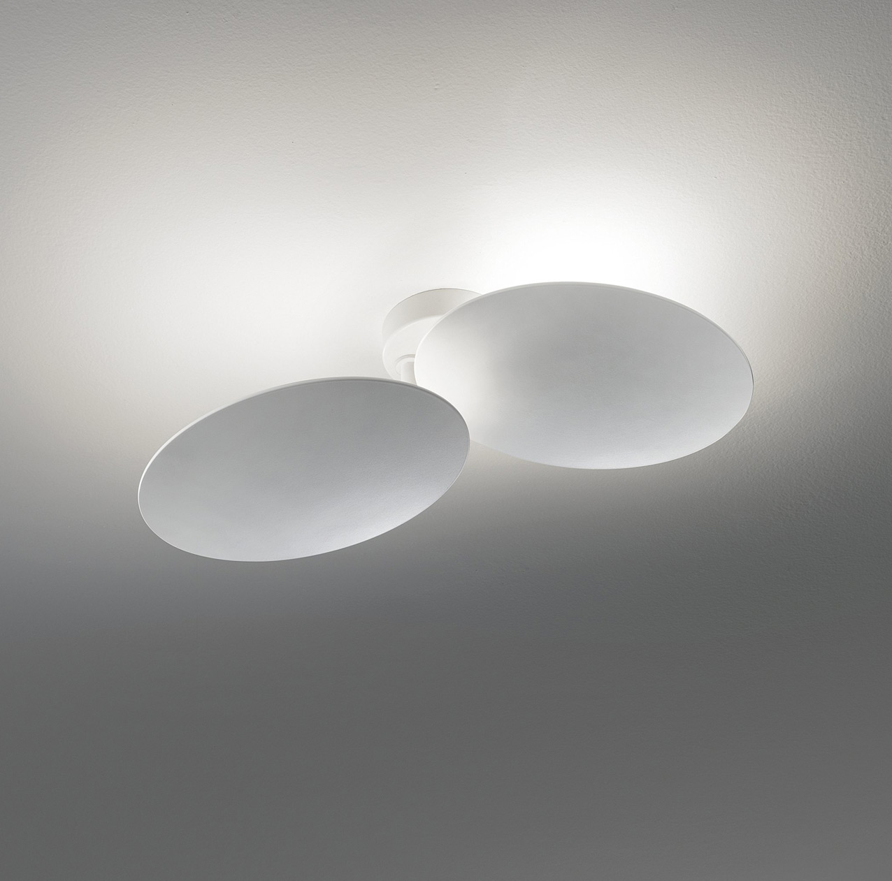 Puzzle Double Round LED Leuchte von Lodes