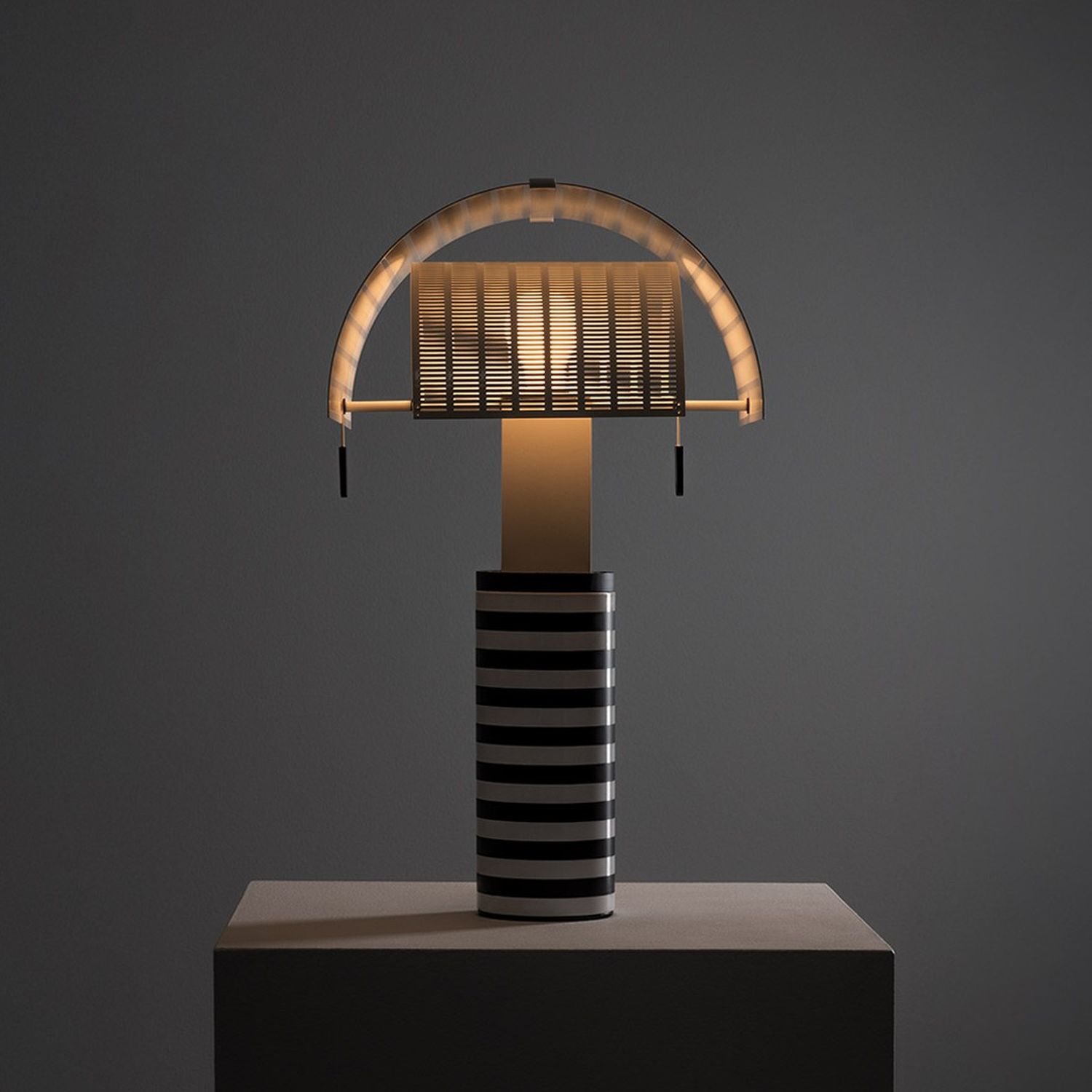 Shogun Tavolo Tischleuchte von Artemide