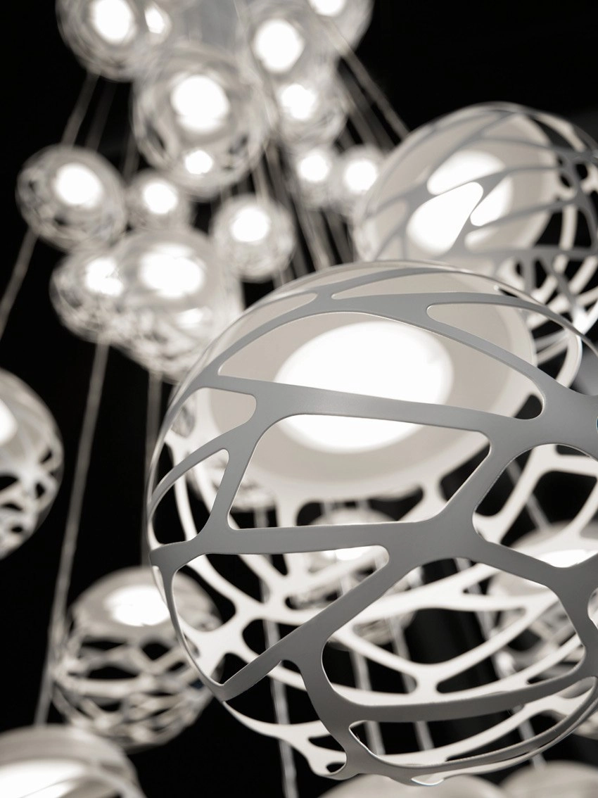 Kelly Cluster Sphere LED Leuchte von Lodes