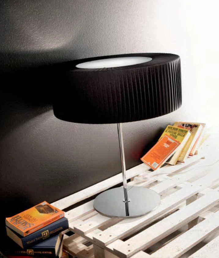 BUGHY 60 table lamp by Lika