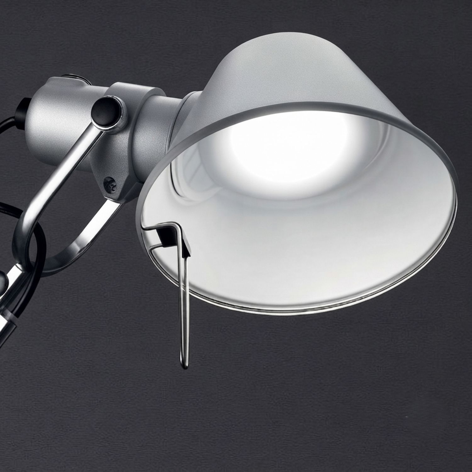 TOLOMEO MIDI LED Tischleuchte von Artemide