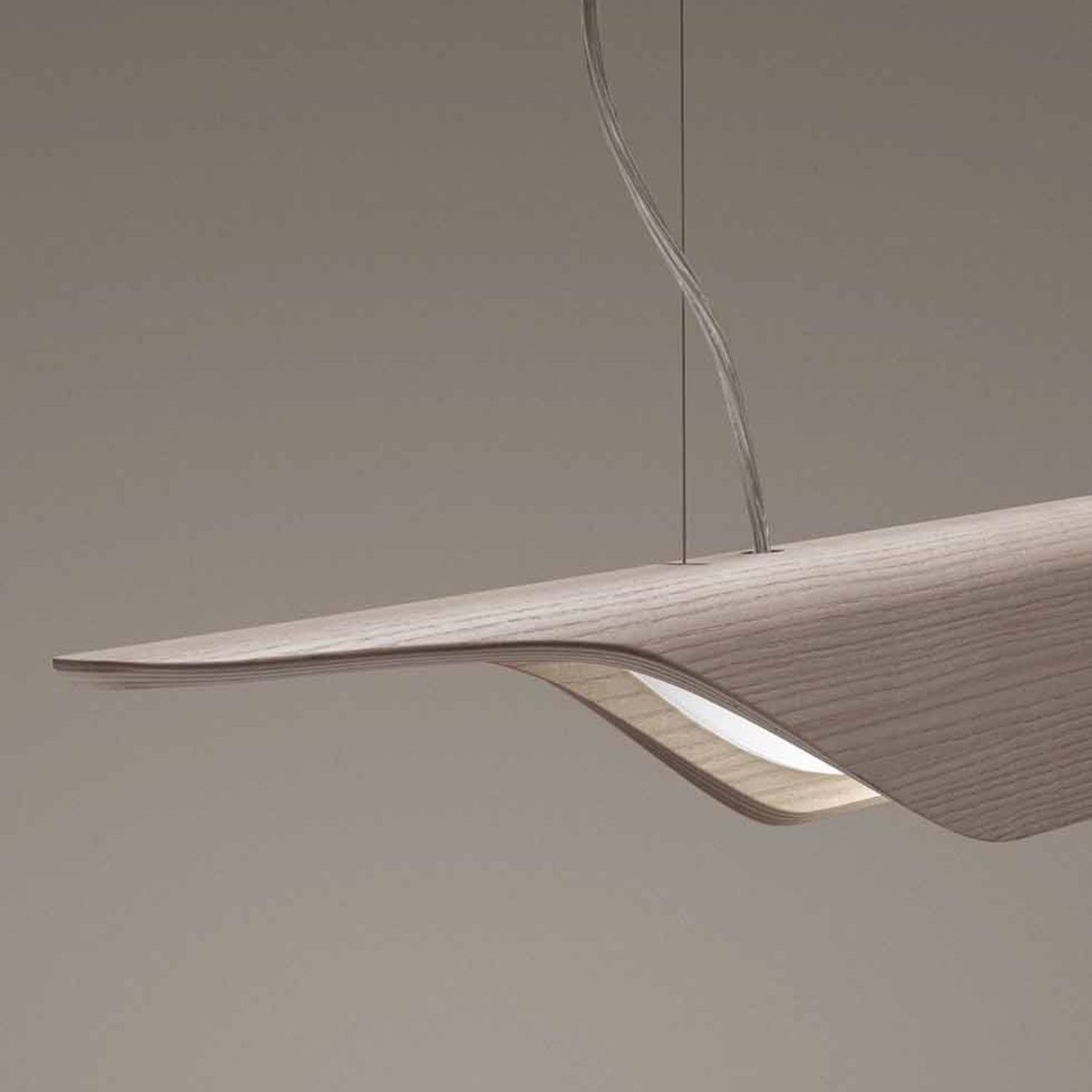 Troag media LED Hängeleuchte von Foscarini