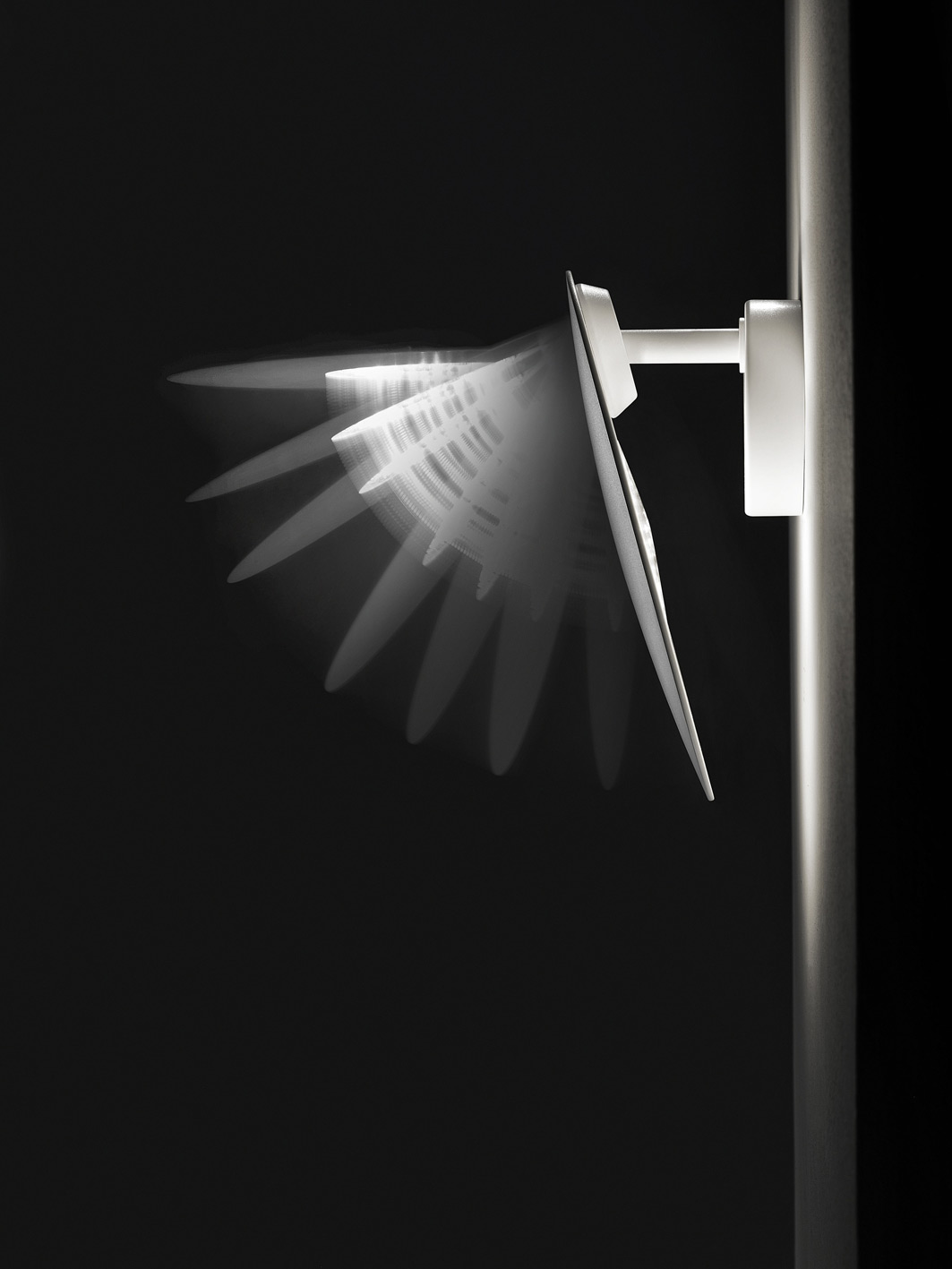 Puzzle Single Round LED Leuchte von Lodes
