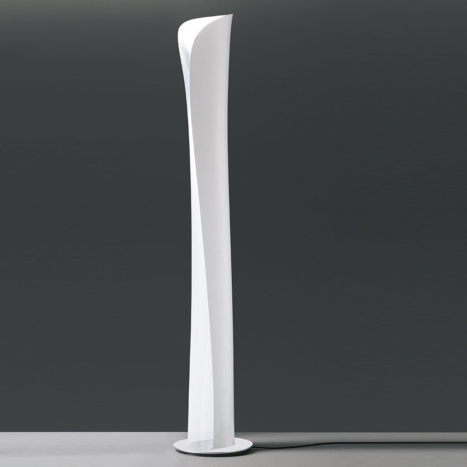 CADMO floor lamp by Artemide