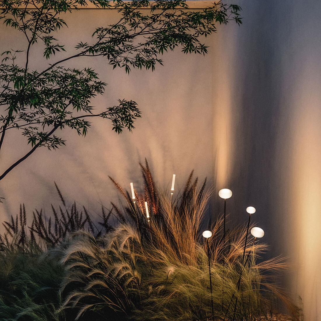 Reed Oval 60 outdoor Stablampe von Lodes