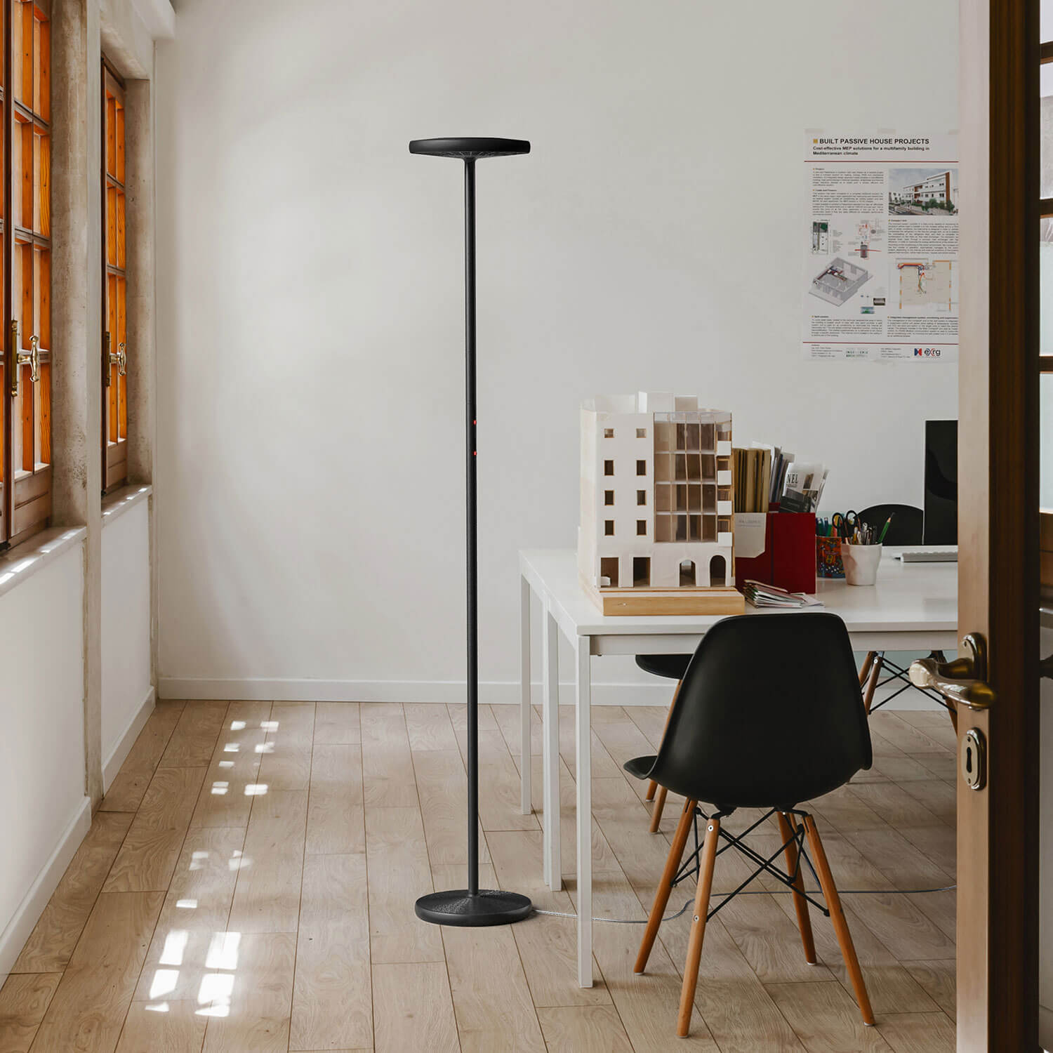 SOL LED Stehlampe von Rotaliana