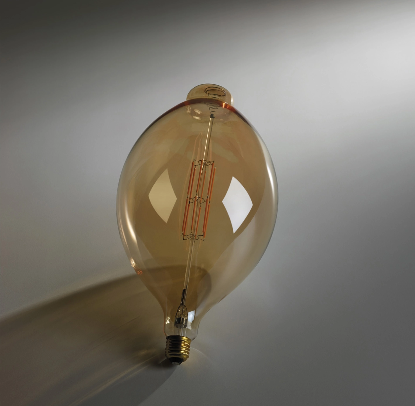 UNIDEA E27 LED Vintage Filament Lampe von Egoluce