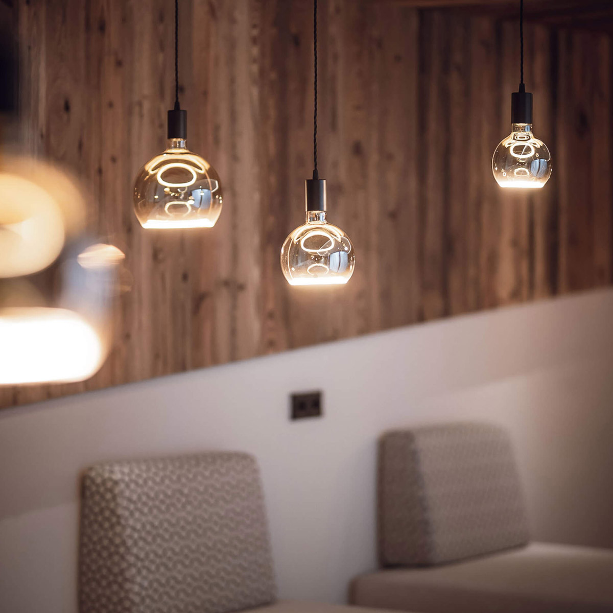 Floating Globe Smokey E27 LED bulb by Segula