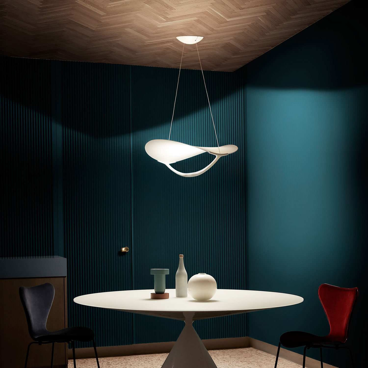 Plena pendant light by Foscarini