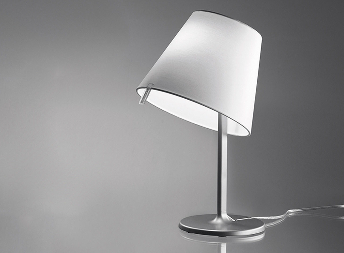 Melampo Notte Tischleuchte von Artemide
