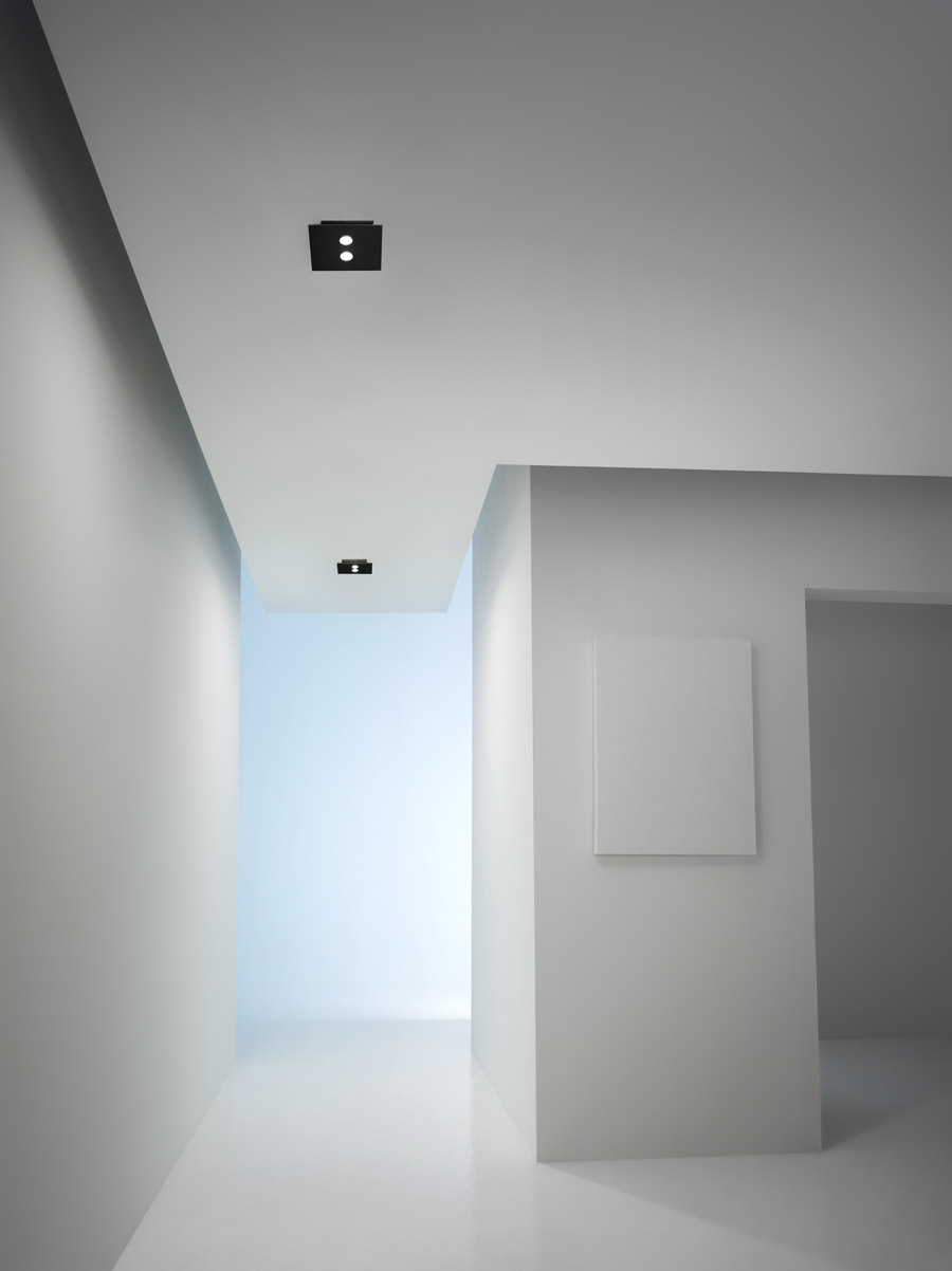 Swing LED ceiling light by Icone