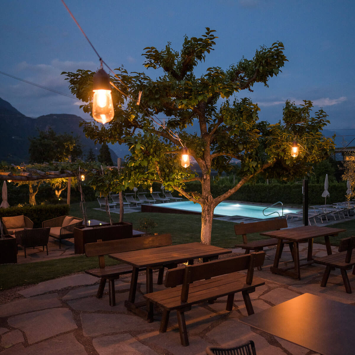 NOVECENTO Sistema Wandbefestigung von Toscot