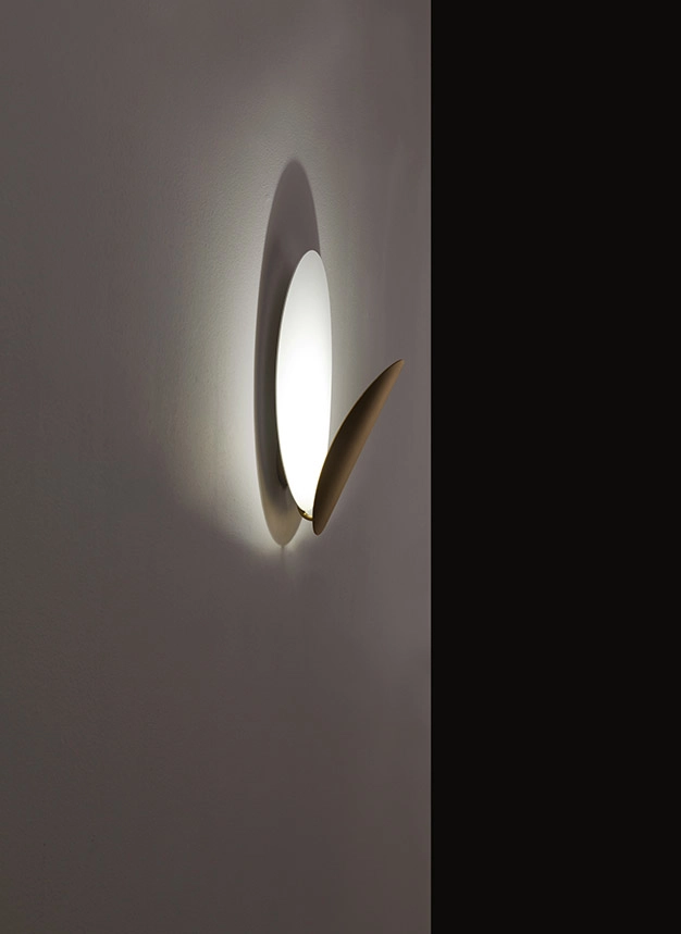 Masai AP LED Wandlampe von Icone